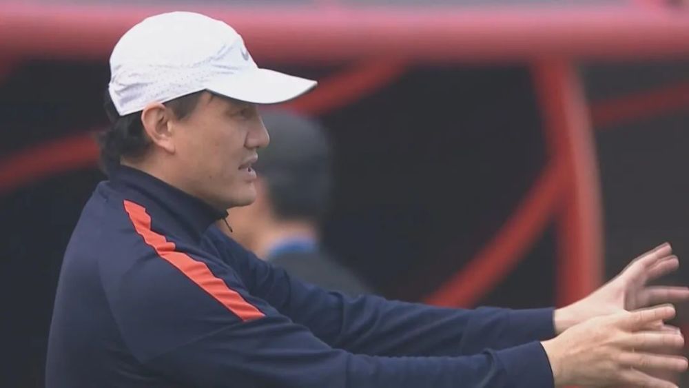 年轻的老师大胸4
